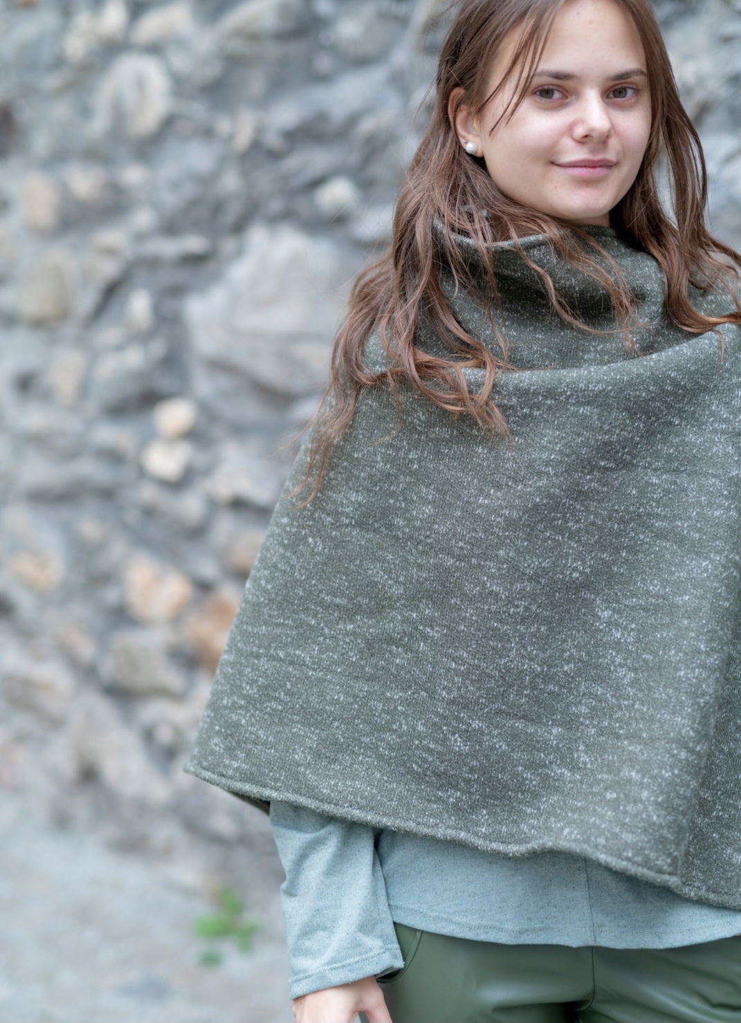 Poncho Olive