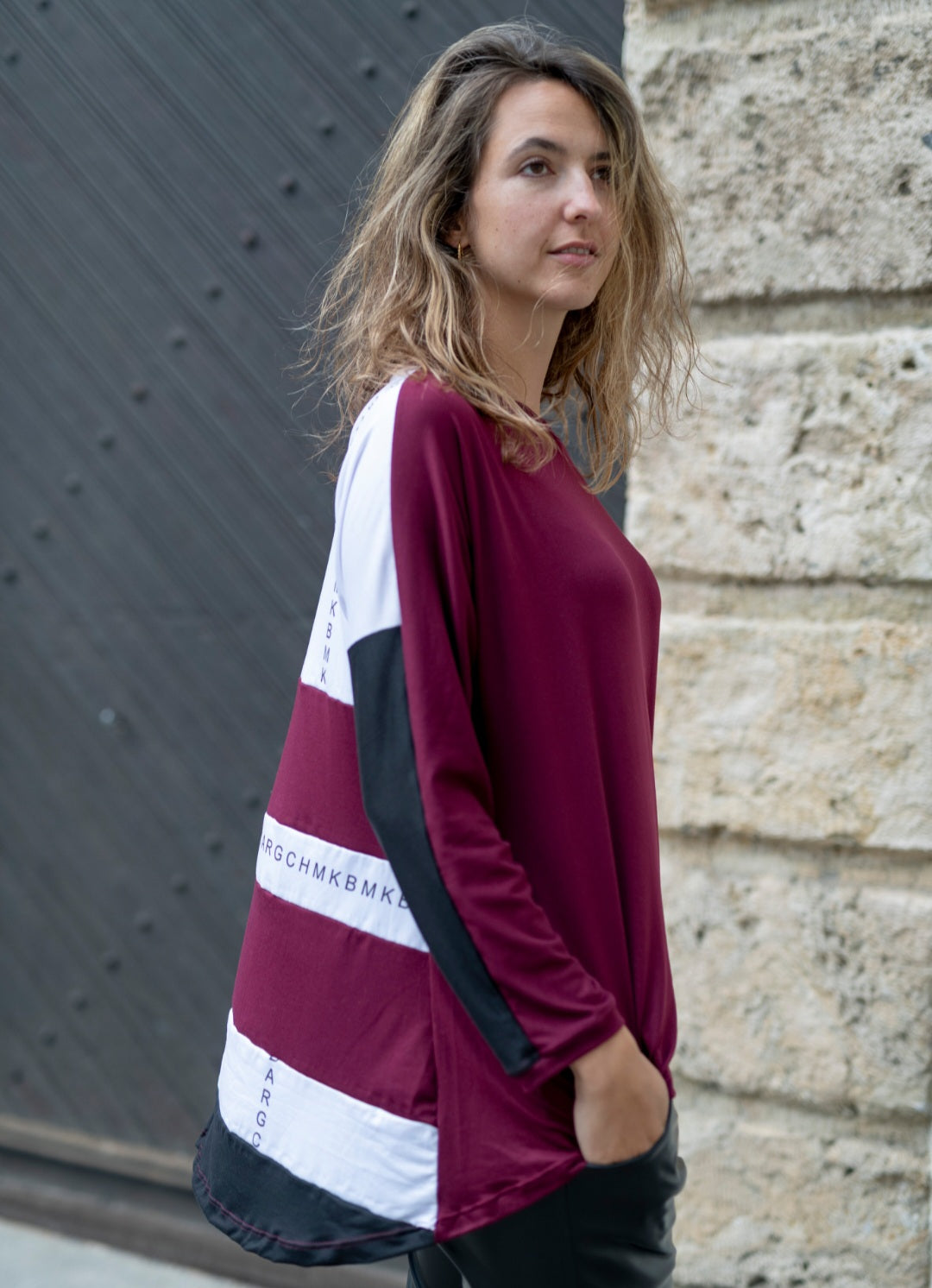 T-Shirt Emi Wine Red