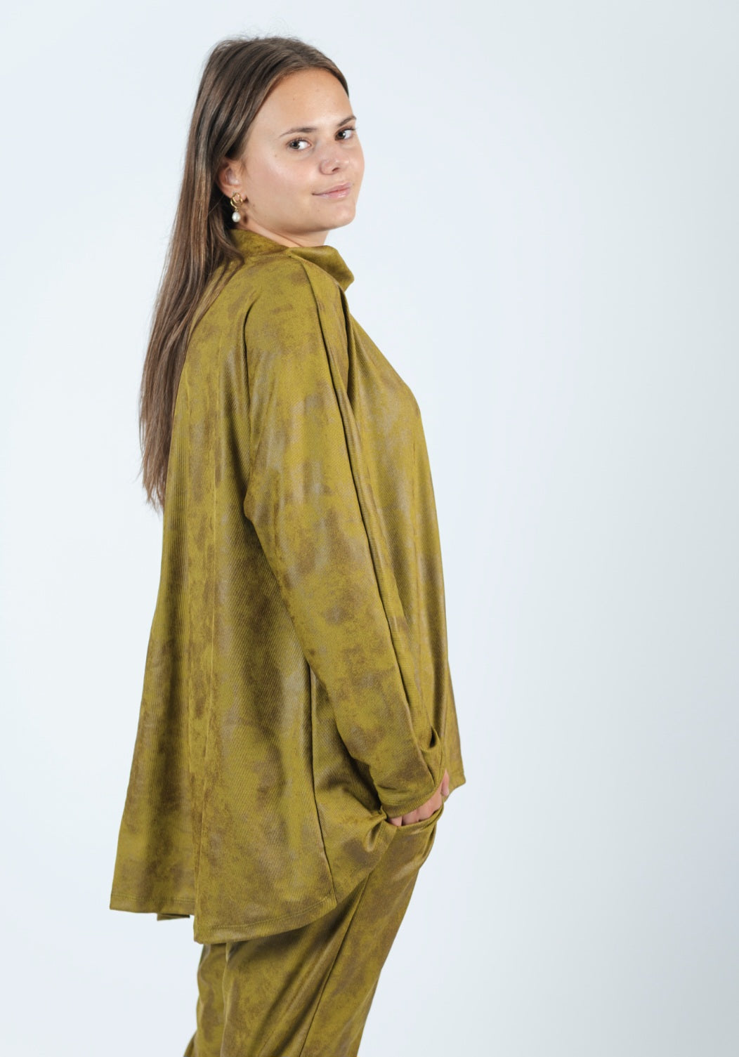 Long-sleeved T-Shirt