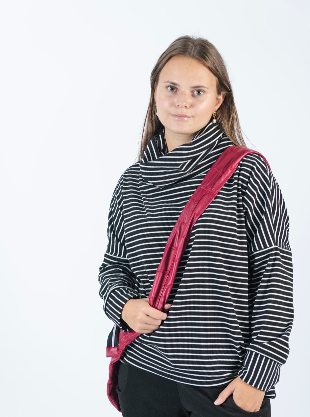 High-neck Pullover BW